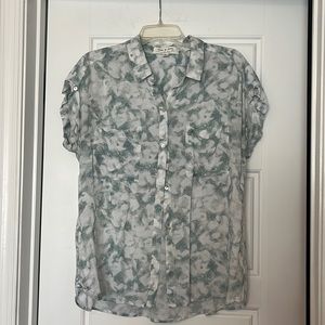 Cloth and Stone blouse by Anthropologie